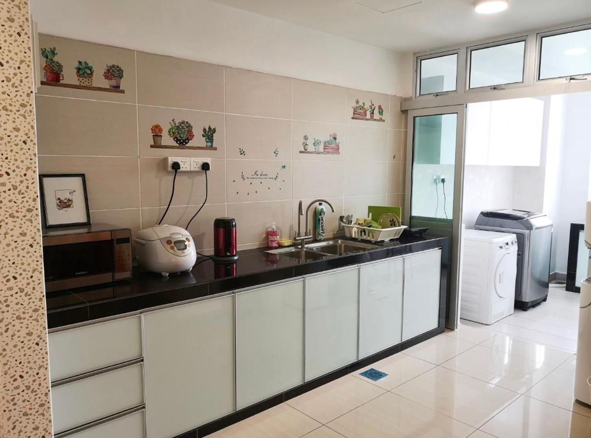 3Br Mount Austin @Midori Green ジョホールバル エクステリア 写真